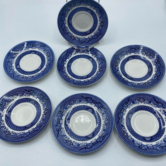 Churchill Blue Willow Set Of 7  Saucer Tea Cup Plate Made In England Vintage - Picture 1 of 6
